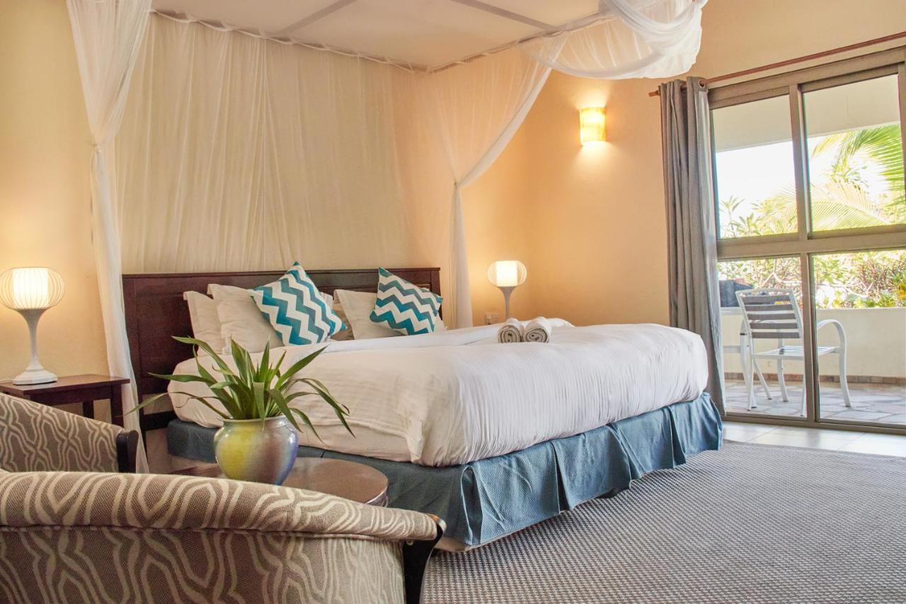 Lake Kariba Inns Siavonga Exterior photo