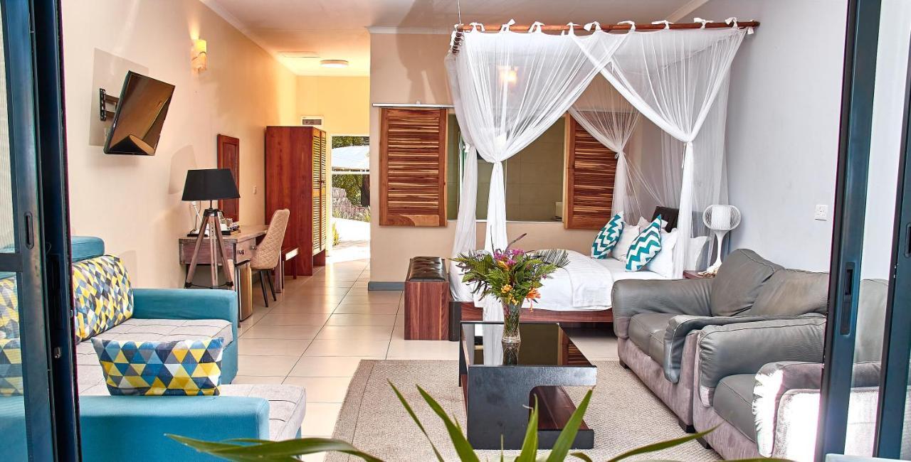 Lake Kariba Inns Siavonga Exterior photo