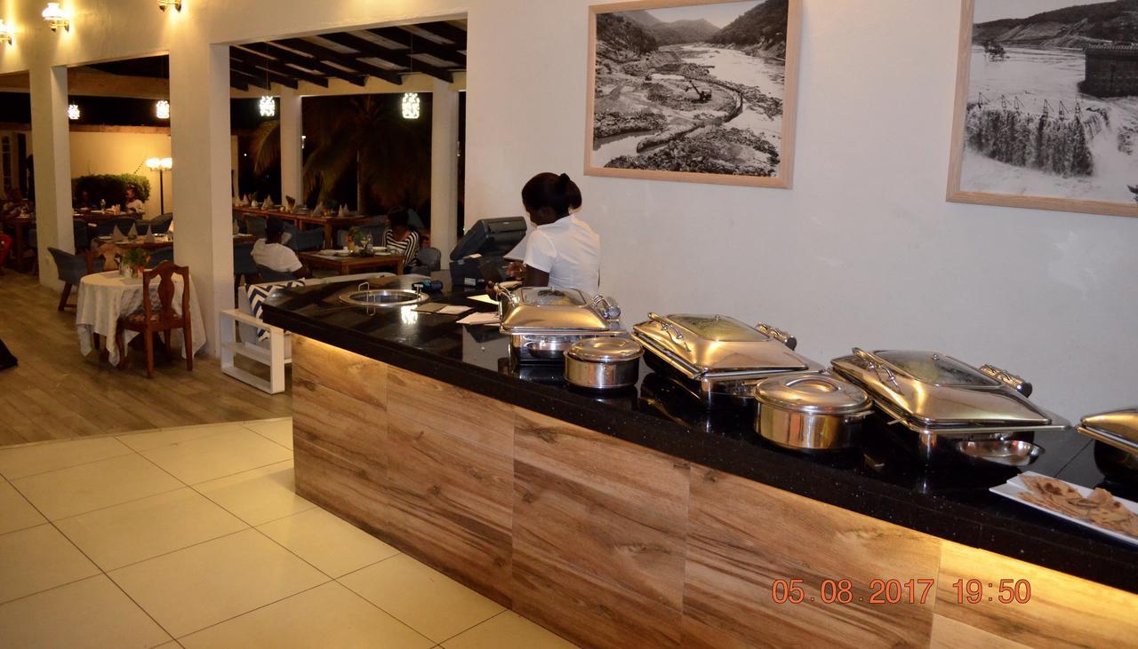 Lake Kariba Inns Siavonga Exterior photo